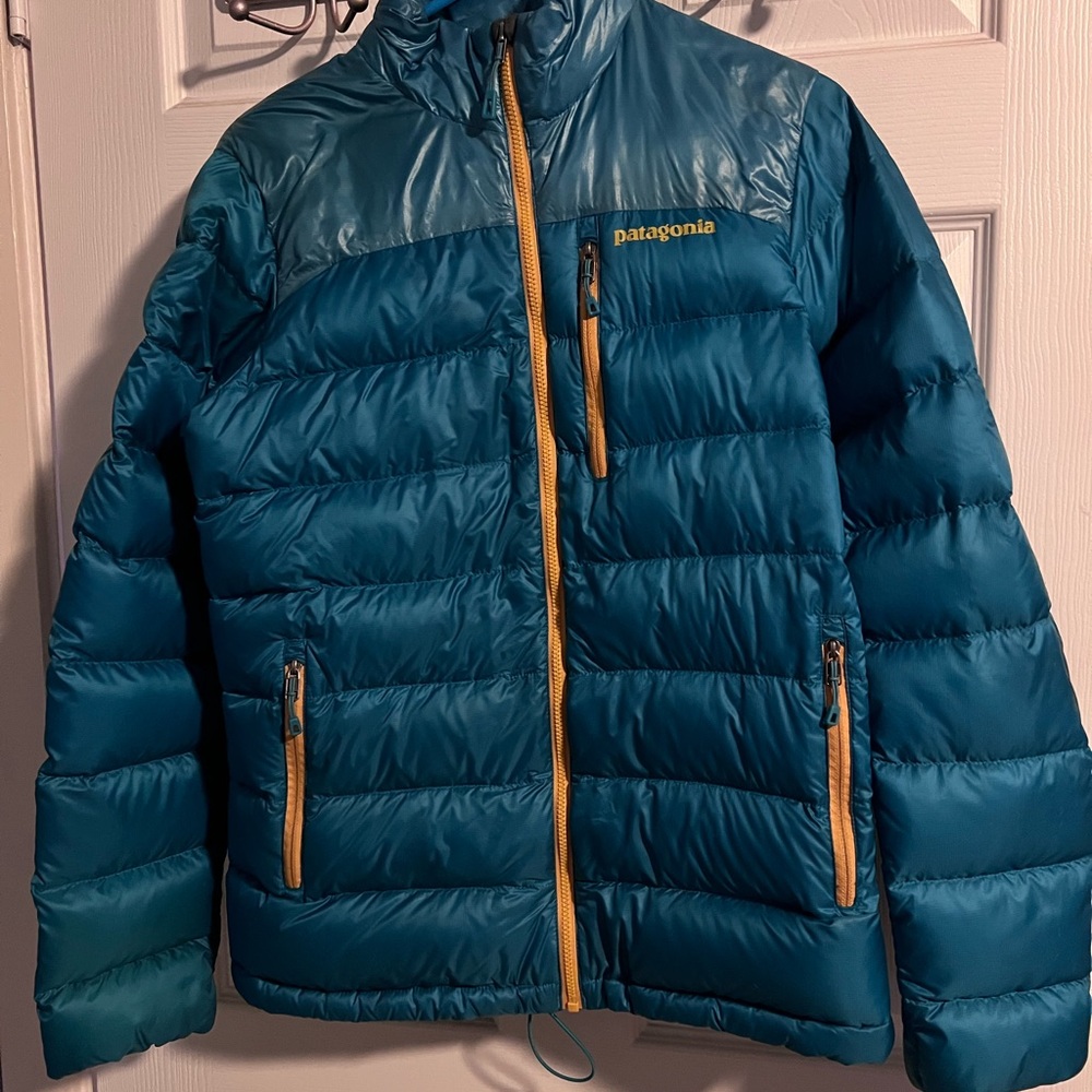 Patagonia Women's Blue Fitzroy Down Jacket with Yellow Accents